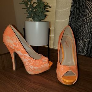 Size 6 Orange Lace Heels